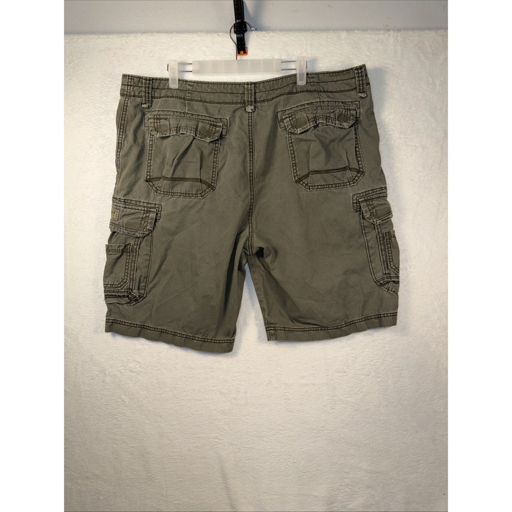 Unionbay Survivor Cargo Shorts Mens Size 42 Olive Khaki 90s Grunge Y2K - Picture 3 of 7